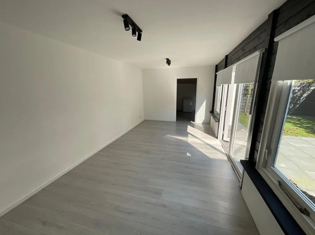 Foto 7: Velddriel - Voorstraat - Foto 7