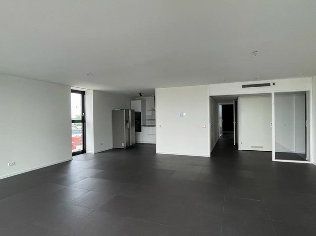 Foto 2: Almere - Koetsierbaan - Foto 2