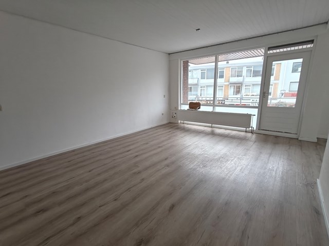 Foto 1: Eindhoven - Woenselse Markt - Foto 1