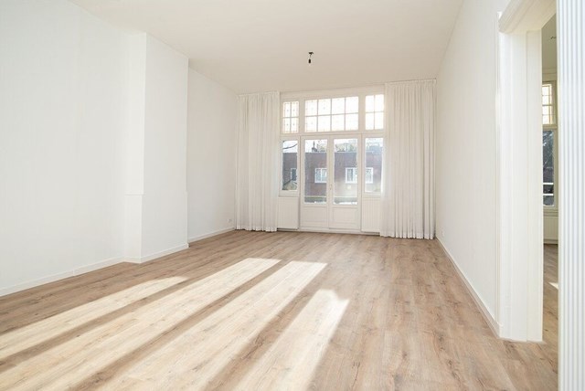 Foto 3: Amsterdam - De Lairessestraat - Foto 3