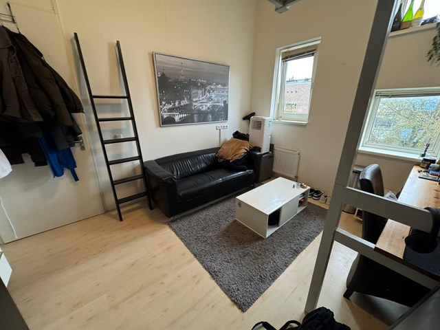 Foto 3: Groningen - Aldebaranstraat - Foto 3