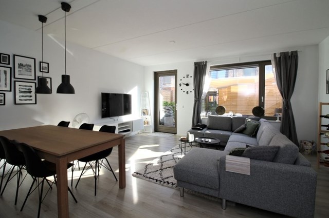 Foto 4: Groningen - Pelikaanstraat - Foto 4