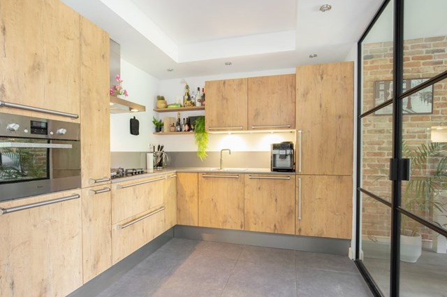 Foto 6: Amsterdam - Grootzeil - Foto 6