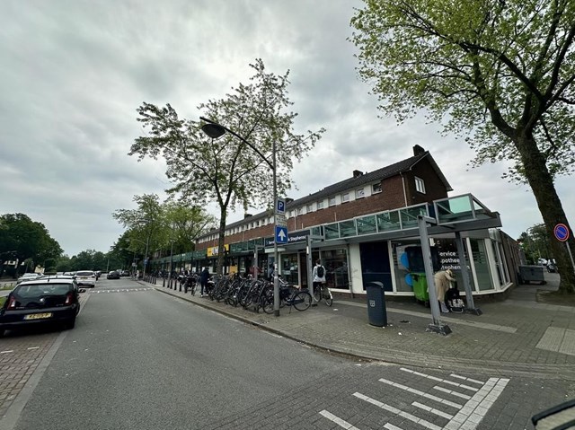 Foto 1: Hilversum - Van Hasseltlaan - Foto 1