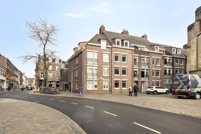 Foto 1: Maastricht - Bisschopsmolengang - Foto 1