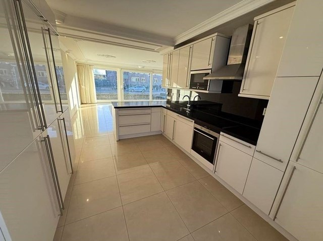 Foto 4: Amsterdam - Eliza van Calcarstraat - Foto 4