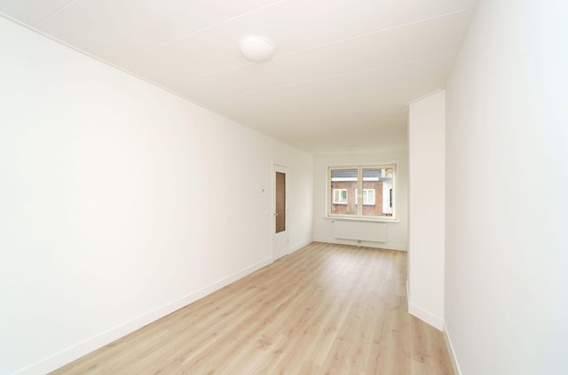 Foto 4: Utrecht - Laan van Nieuw Guinea - Foto 4