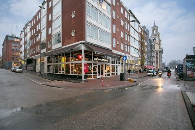 Foto 1: Amsterdam - Valkenburgerstraat - Foto 1