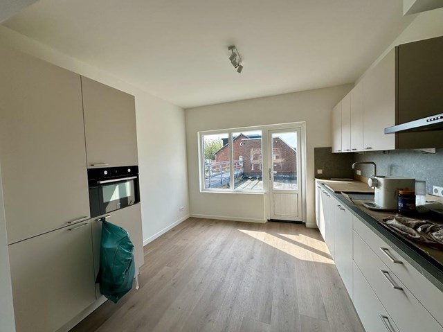 Foto 3: Hilversum - Van Hasseltlaan - Foto 3