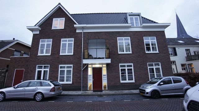 Foto 2: Zevenaar - Kostschoollaan - Foto 2