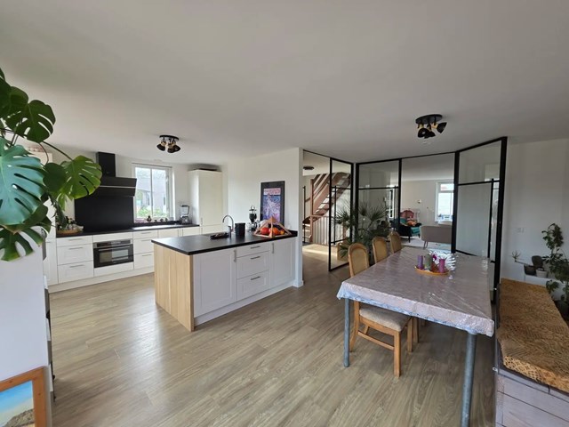 Foto 2: Rijnsaterwoude - Herenweg - Foto 2