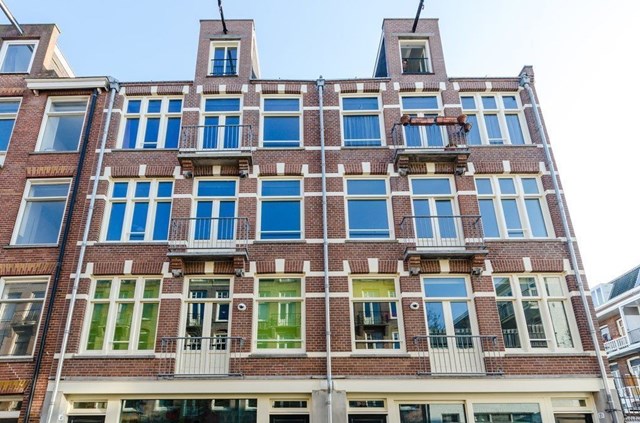 Foto 1: Amsterdam - Jan Bernardusstraat - Foto 1