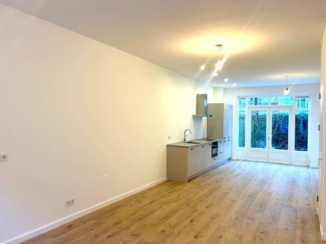 Foto 5: Amsterdam - Haarlemmermeerstraat - Foto 5