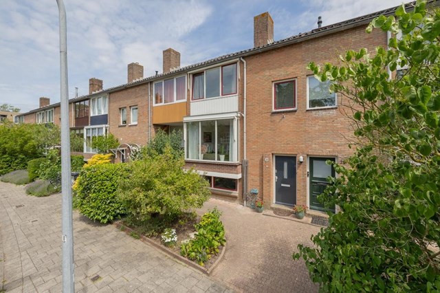 Foto 1: Haarlem - Helene Swarthstraat - Foto 1