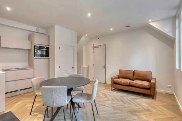 Foto 3: Amsterdam - Abbenesstraat - Foto 3