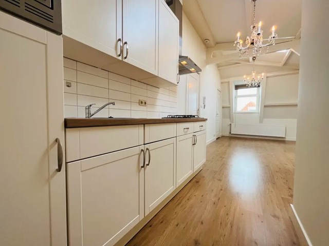 Foto 3: Den Haag - Weimarstraat - Foto 3