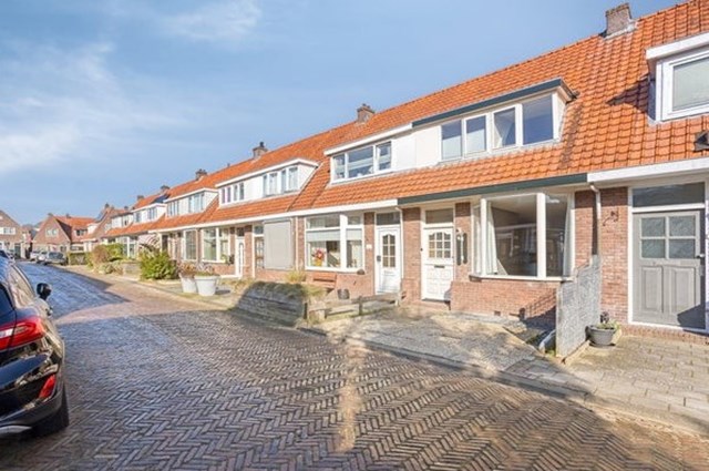 Foto 1: Leeuwarden - Anton Mauvestraat - Foto 1