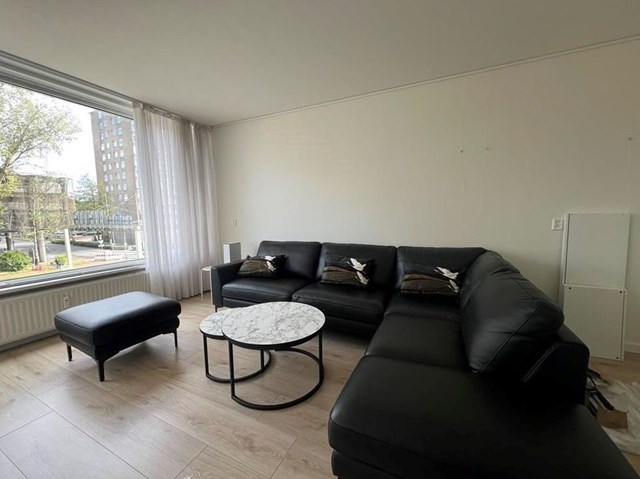 Foto 2: Amstelveen - Mr. F.A. van Hallweg - Foto 2
