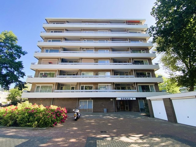 Foto 1: Amstelveen - Donau - Foto 1
