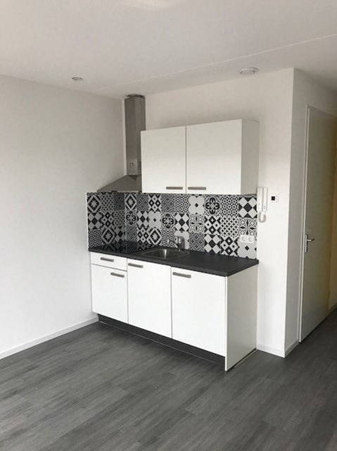 Foto 2: Hoogezand - Sluiskade - Foto 2