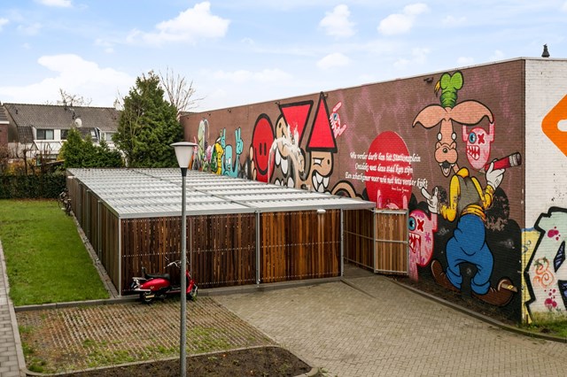 Foto 2: Eindhoven - Boutenslaan - Foto 2