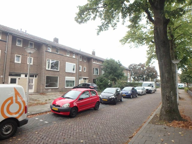 Foto 1: Eindhoven - Schelfhoutstraat - Foto 1
