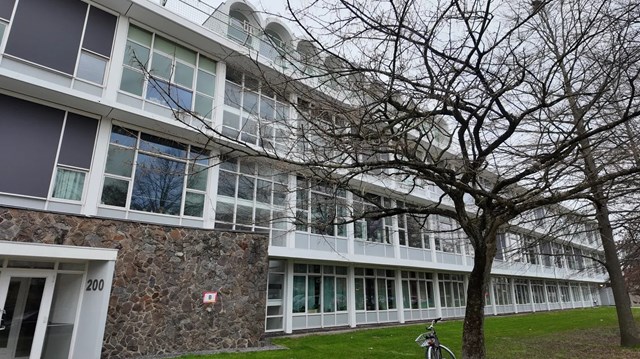 Foto 1: Maastricht - Adelbert van Scharnlaan - Foto 1