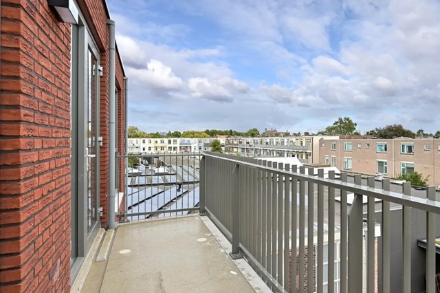 Foto 7: Voorburg - Van Alphenstraat - Foto 7