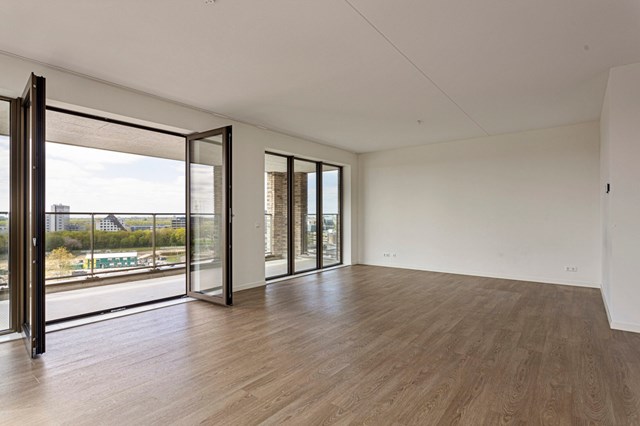 Foto 2: Diemen - Jan Wolkerslaan - Foto 2