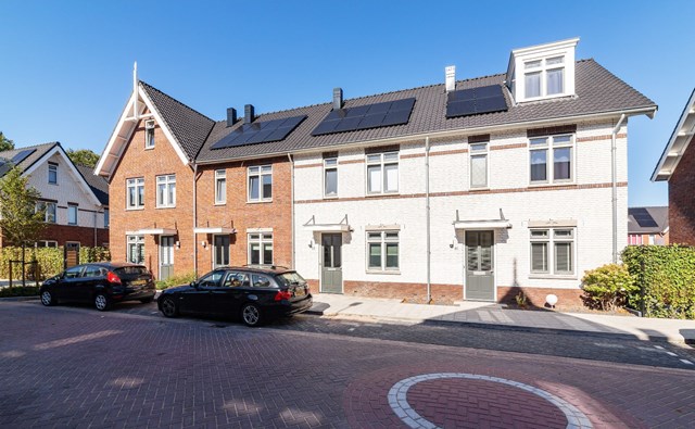 Foto 1: Hoofddorp - Achtermeerstraat - Foto 1