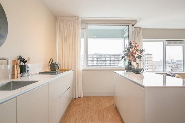 Foto 6: Rotterdam - Kruiskade - Foto 6