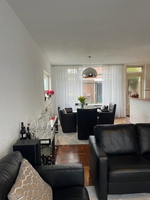 Foto 7: Waalre - Ekenrooisestraat - Foto 7