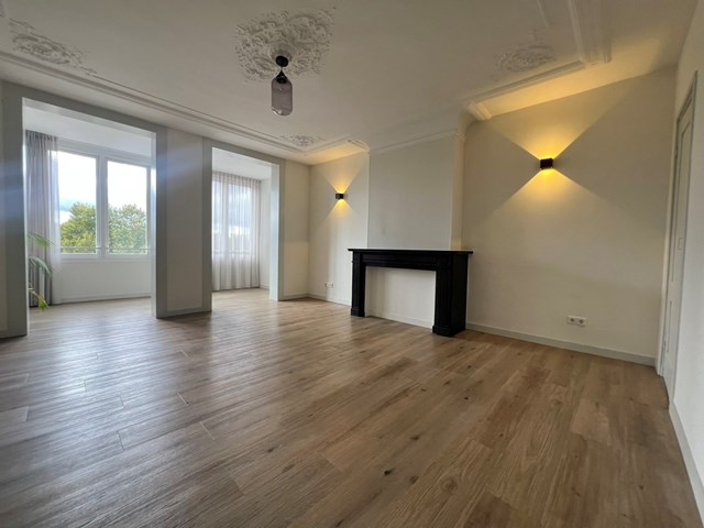 Foto 2: Rotterdam - Van Vollenhovenstraat - Foto 2