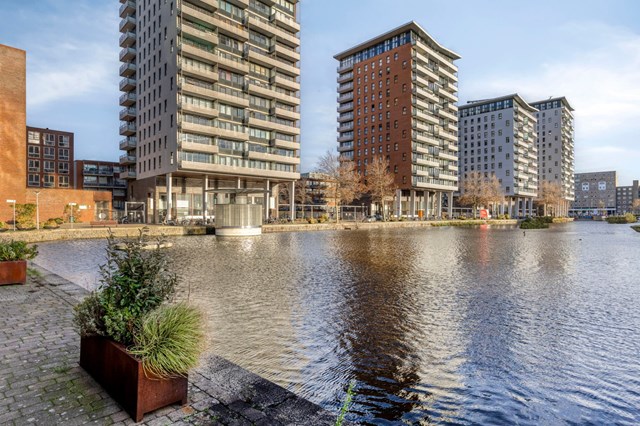 Foto 1: Den Haag - Fijnjekade - Foto 1