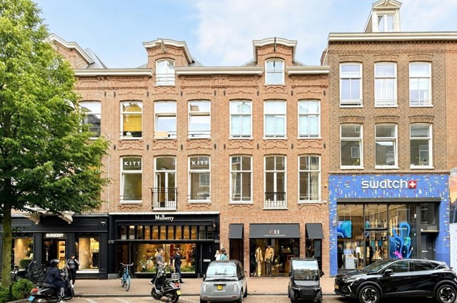 Foto 1: Amsterdam - Pieter Cornelisz Hooftstraat - Foto 1