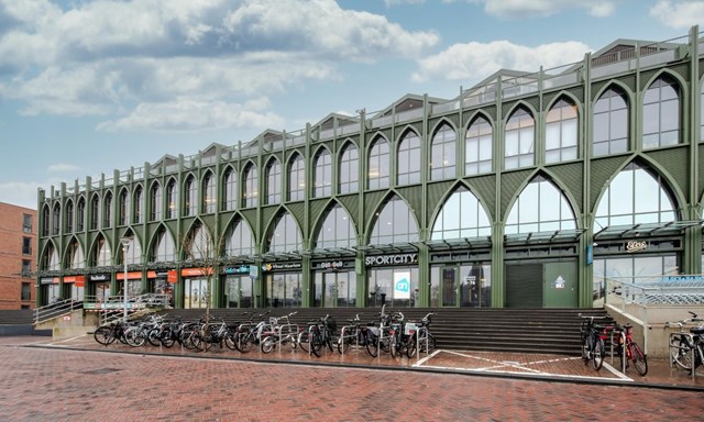 Foto 1: Haarlem - Menno Simonszplein - Foto 1