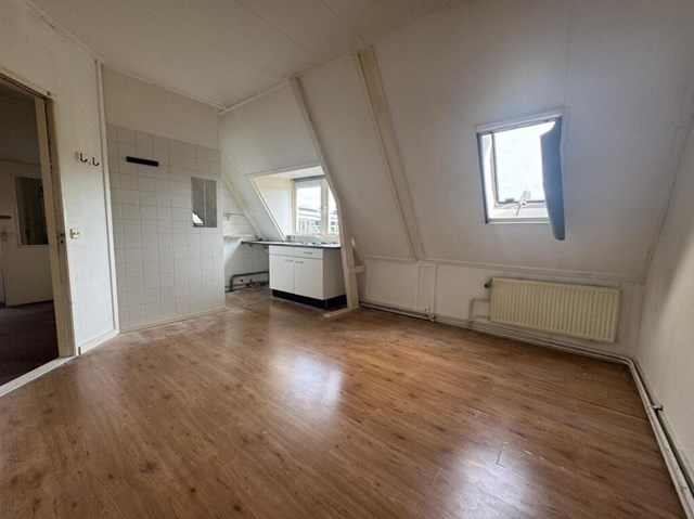 Foto 2: Groningen - Dirk Huizingastraat - Foto 2