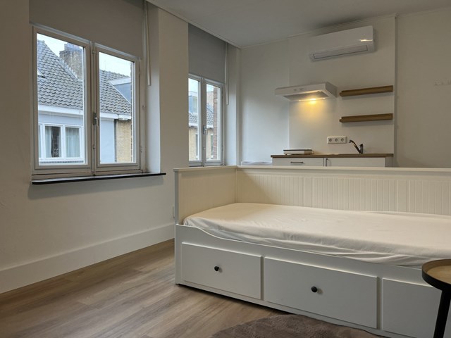 Foto 2: Maastricht - Hondstraat - Foto 2