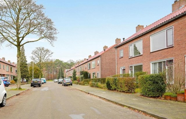 Foto 2: Nijmegen - Einthovenstraat - Foto 2