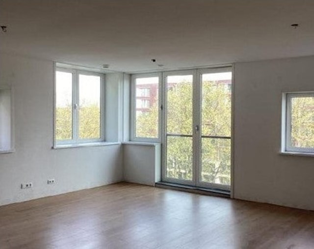 Foto 7: Amsterdam - Ijdoornlaan - Foto 7