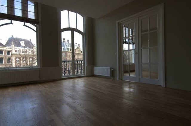 Foto 5: Den Haag - Plaats - Foto 5