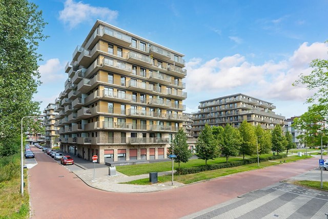 Foto 1: Amstelveen - Nicolaas Tulplaan - Foto 1