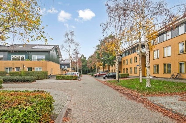 Foto 1: Almere - Voorjaarstraat - Foto 1