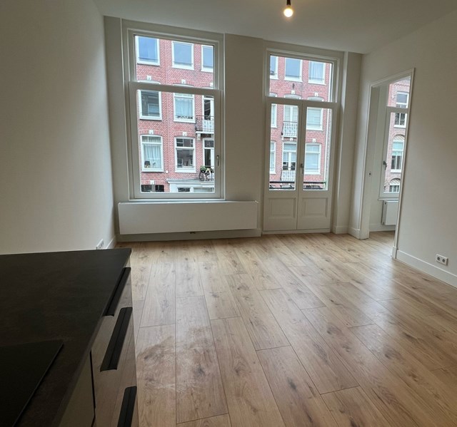 Foto 4: Amsterdam - Eerste Helmersstraat - Foto 4