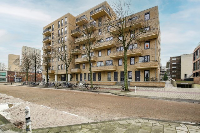 Foto 3: Amsterdam - Jan Tooropstraat - Foto 3