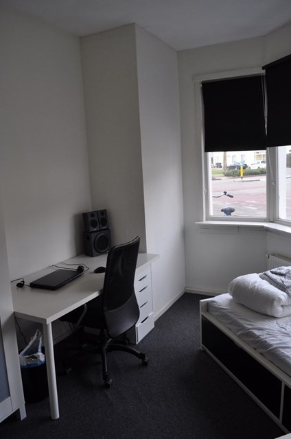 Foto 2: Eindhoven - Kempensebaan - Foto 2