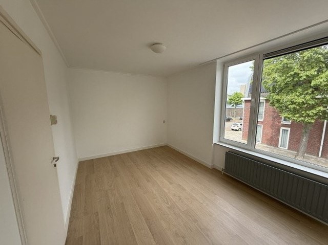 Foto 6: Eindhoven - Woenselsestraat - Foto 6