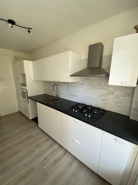 Foto 2: Rotterdam - Karl Marxstraat - Foto 2