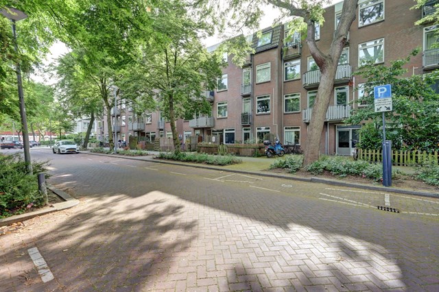 Foto 3: Rotterdam - Adriaen van der Doeslaan - Foto 3