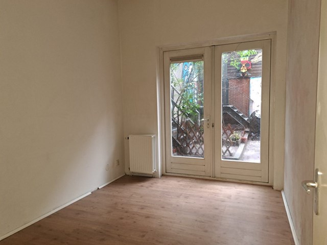 Foto 7: Amsterdam - Sint Nicolaasstraat - Foto 7